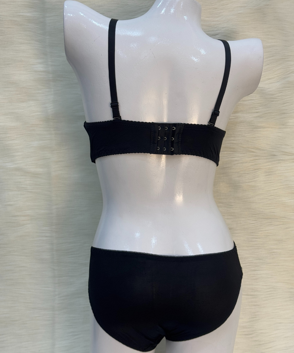 Fashion Padded Wired bra Black